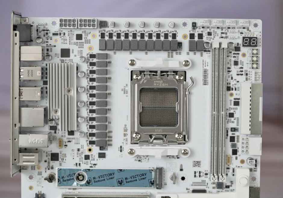 Colorful iGame X870E Vulcan Motherboard