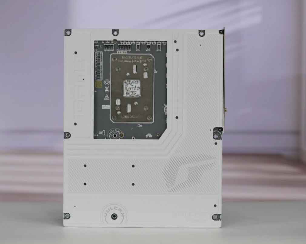 Colorful iGame X870E Vulcan review, design, features, specs, price