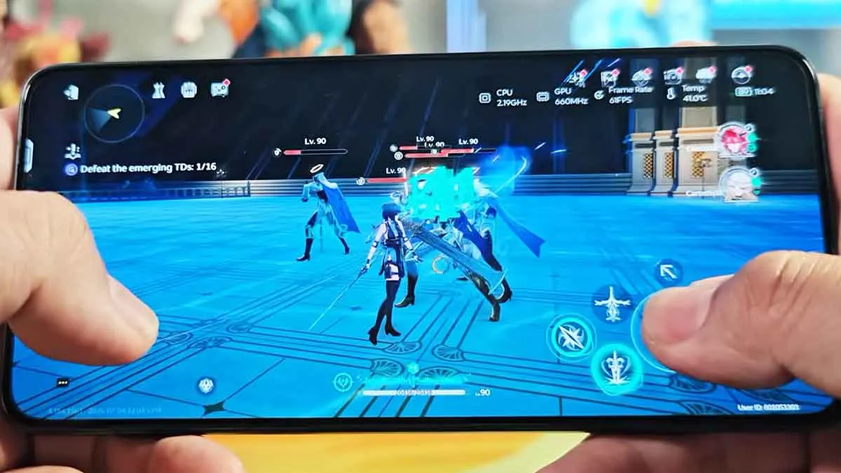 Lenovo Legion Y70 gaming benchmark running Wuthering Waves at smooth 61 FPS during intense boss combat